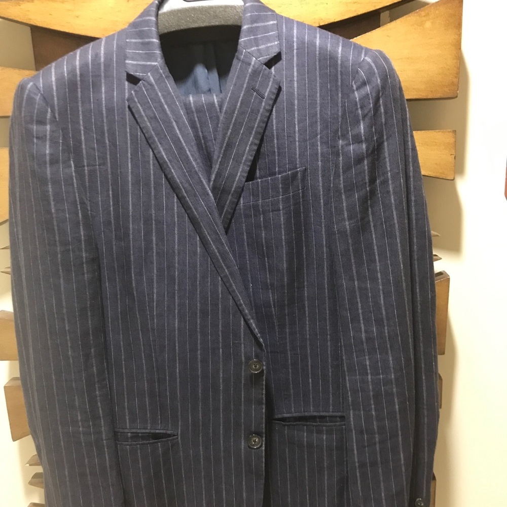 Suit